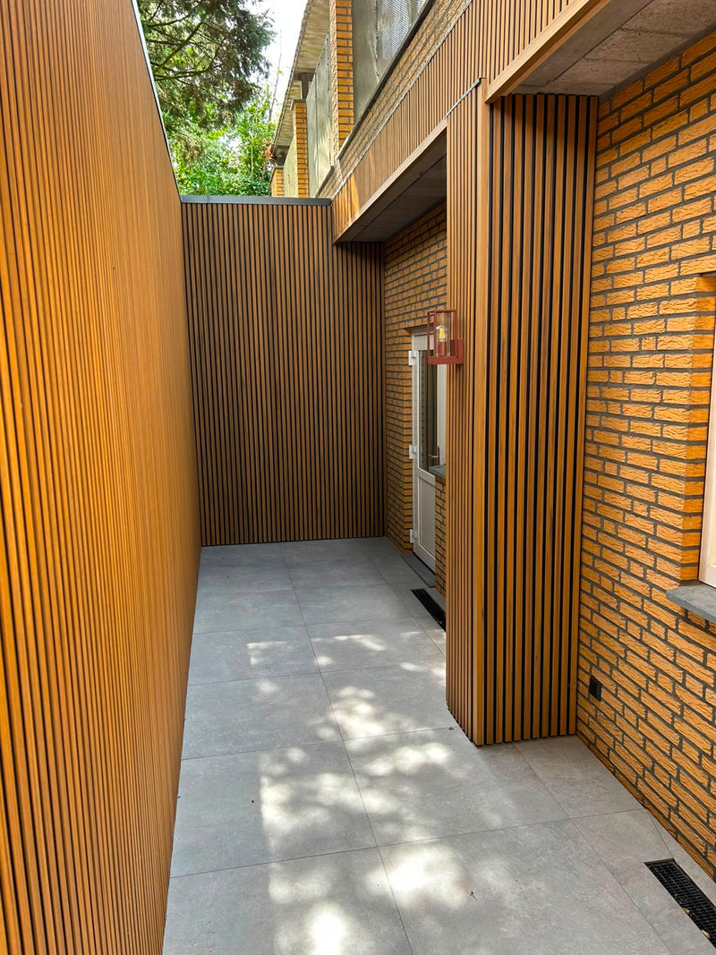 Smokey oak black -gevelbekleding-PrisMart