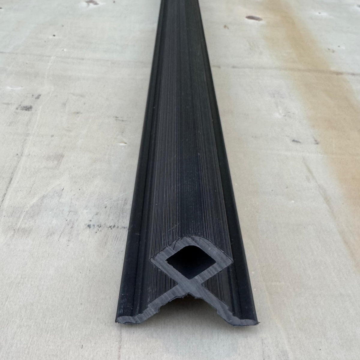 Hoekprofiel Black